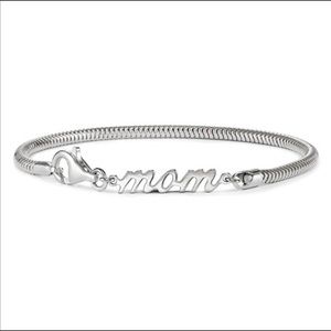 “Mom” Sterling Silver bracelet